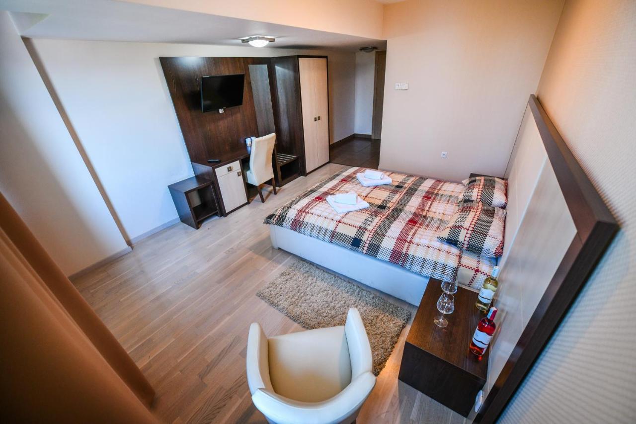 La Casa Apartments 巴尼西卢卡 外观 照片